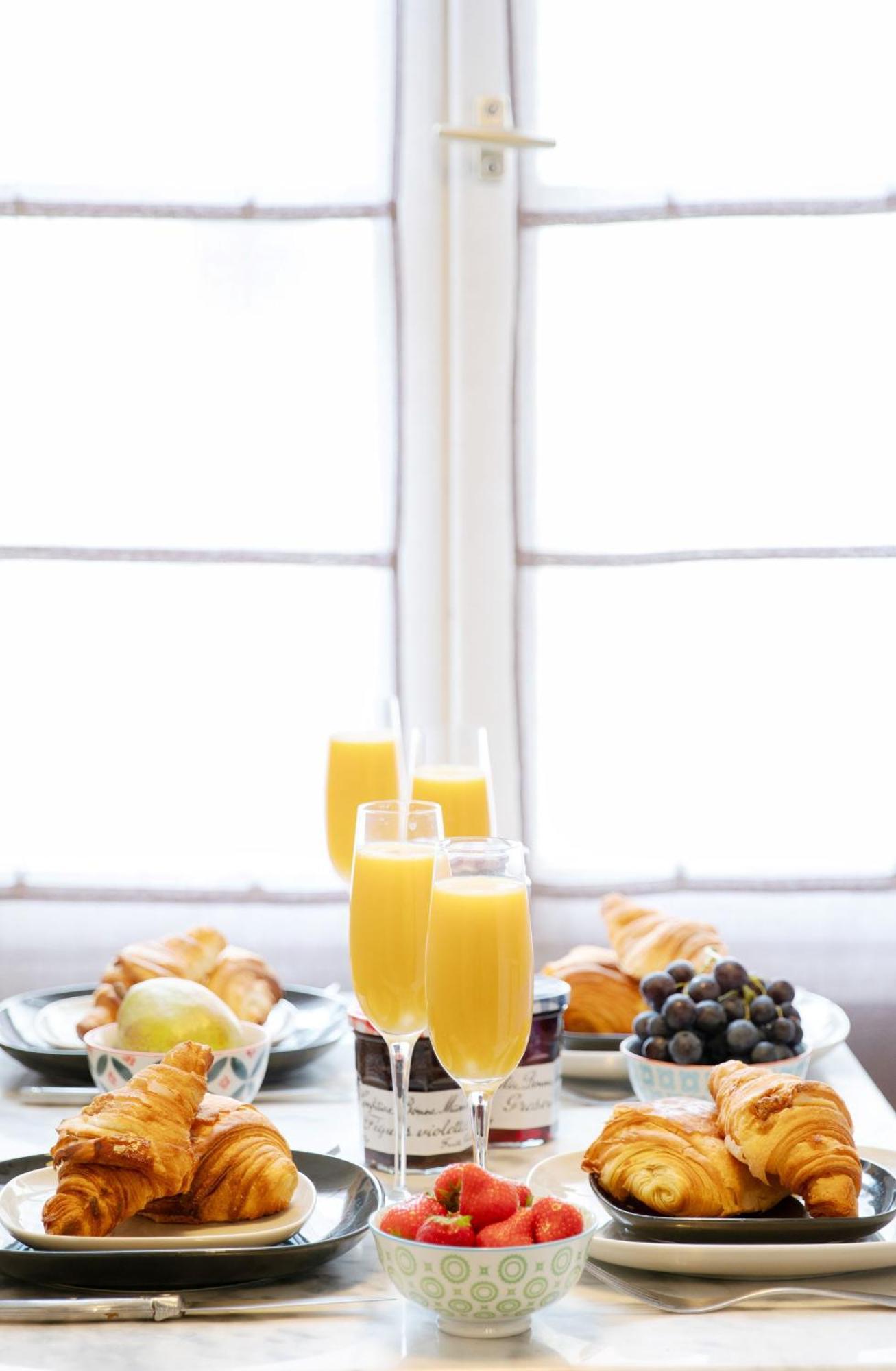 Eiffel Tower & Les Invalides - 1Br - Cityapartmentstay 파리 외부 사진